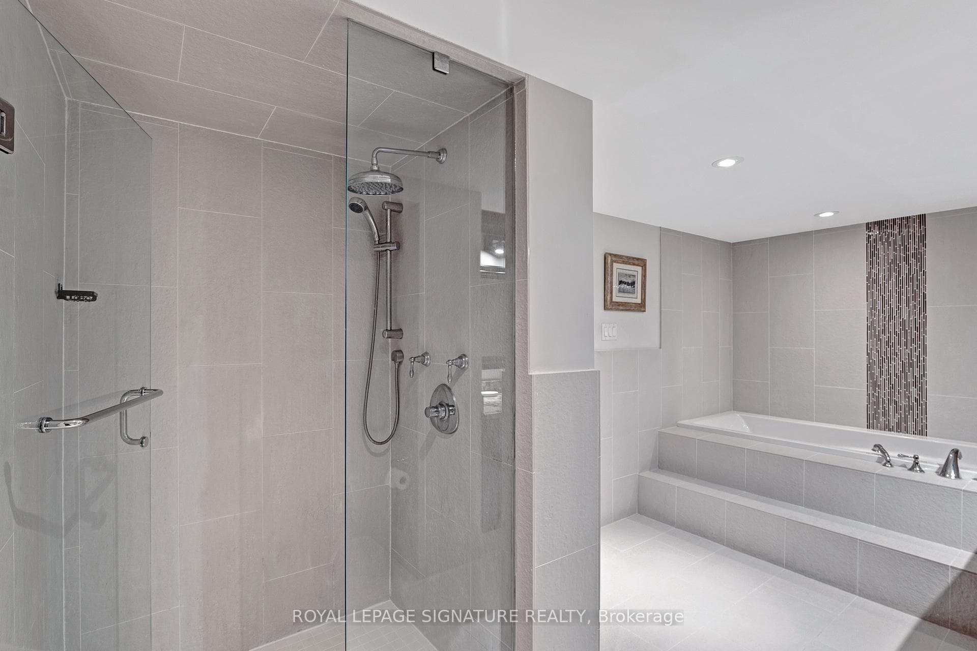 3900 Yonge Street Unit 504 photo 23