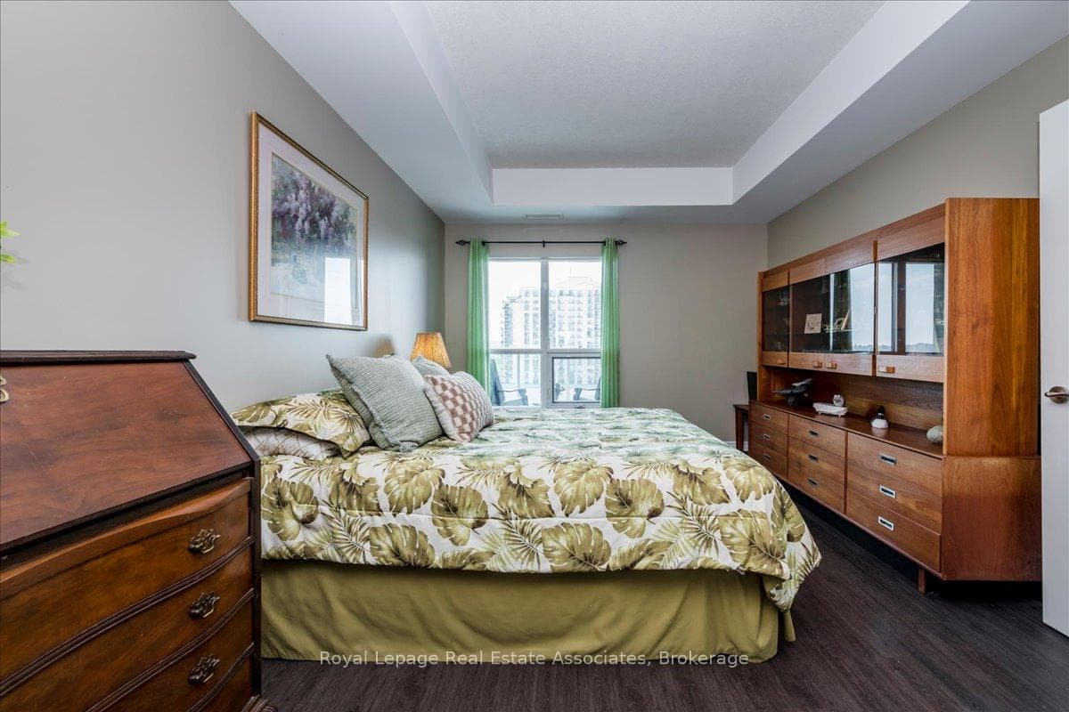 37 Ellen Street Unit 811 photo 17