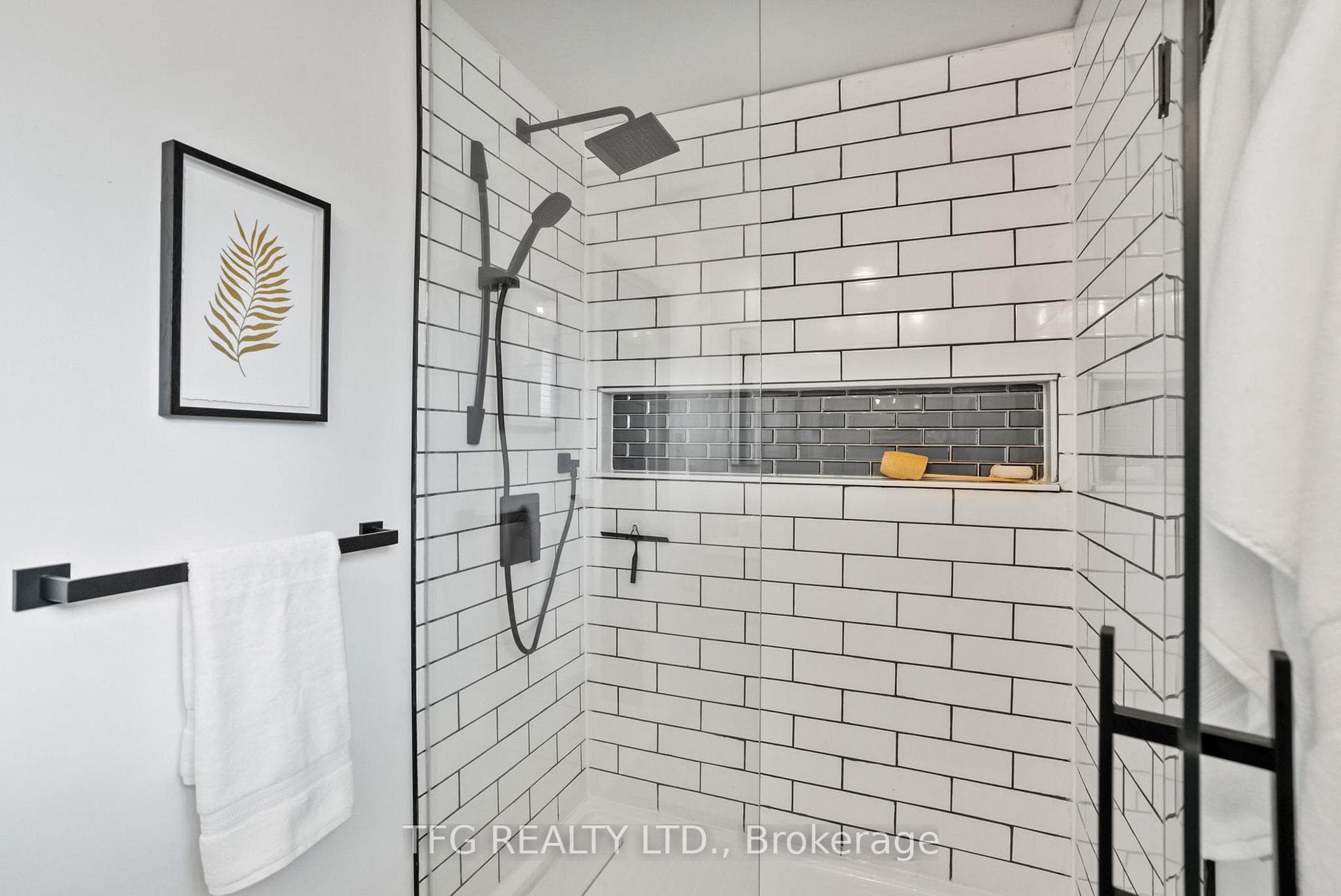 12 Mcgillivary Court photo 20