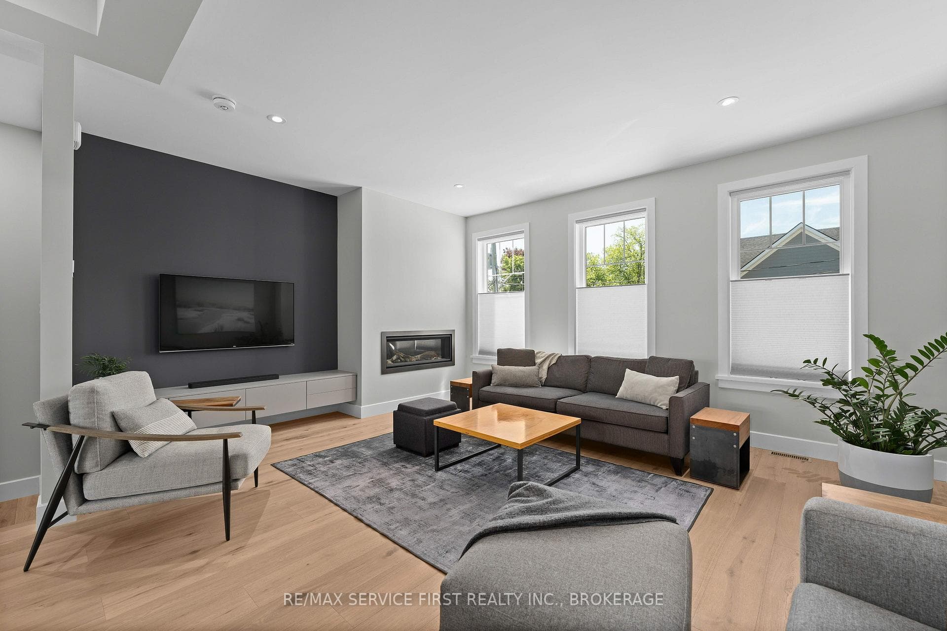 15 Grange Street photo 24