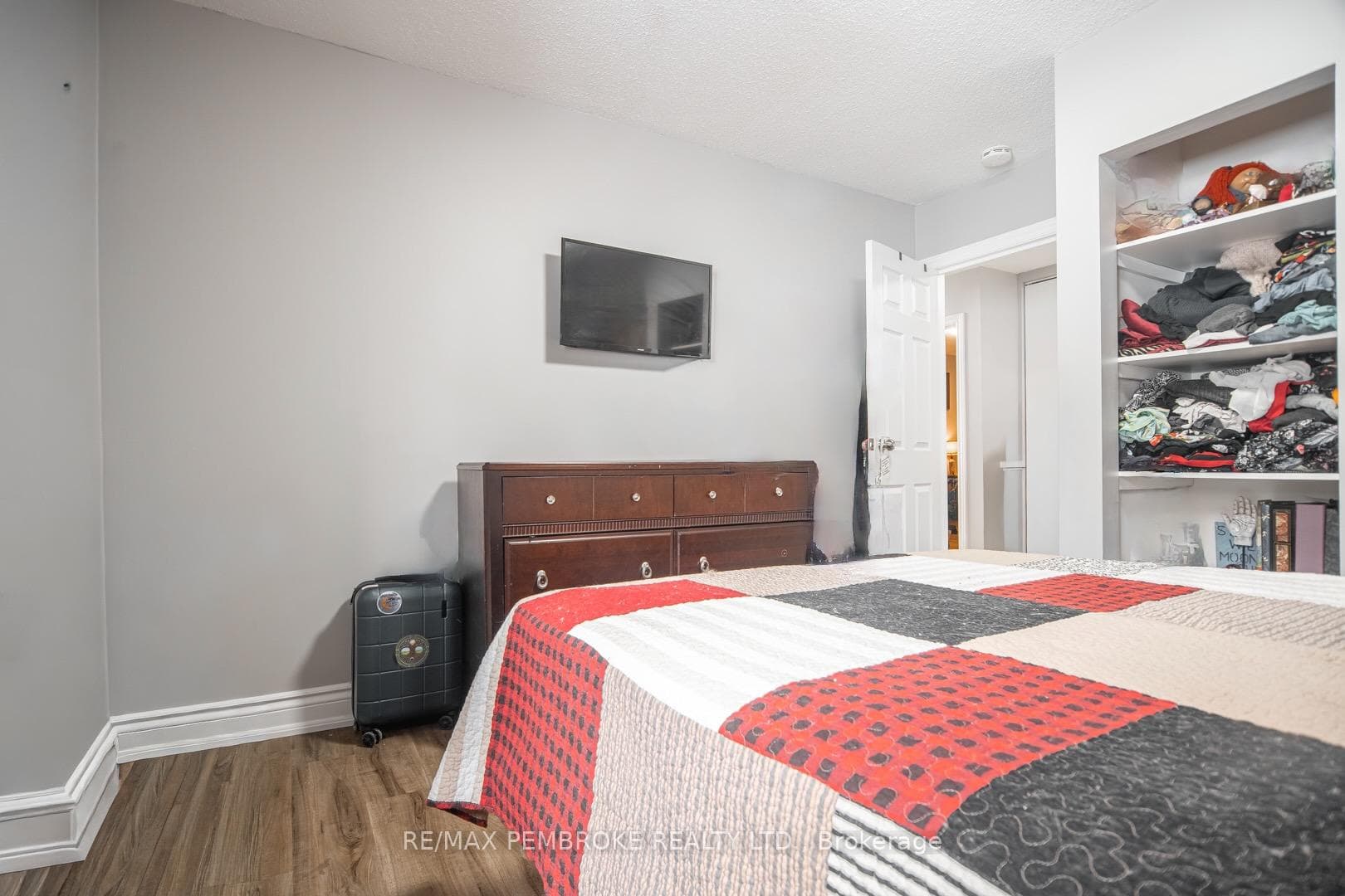 61 DORAN Road photo 16