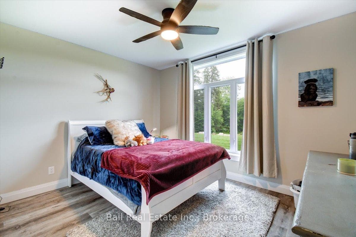 632 The South Road photo 31