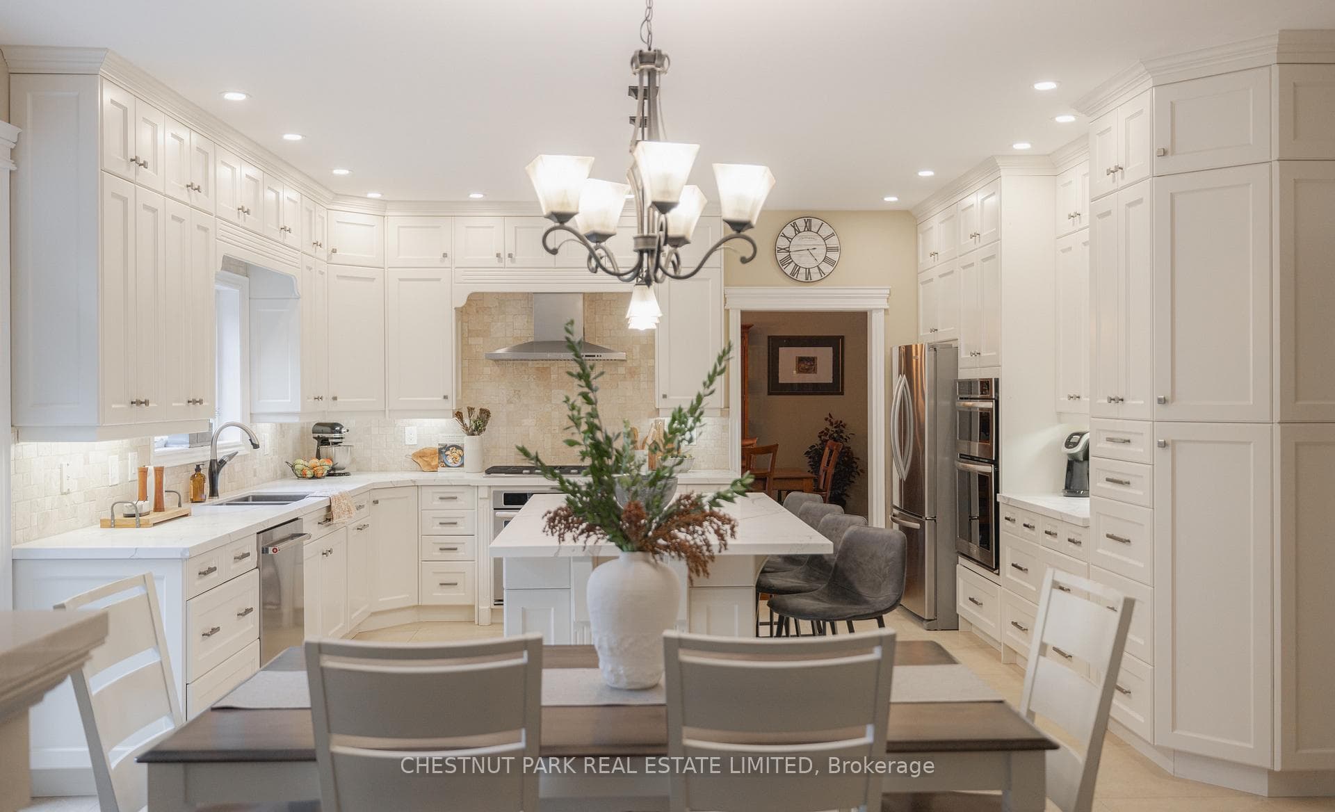 6 Oakview Place photo 10