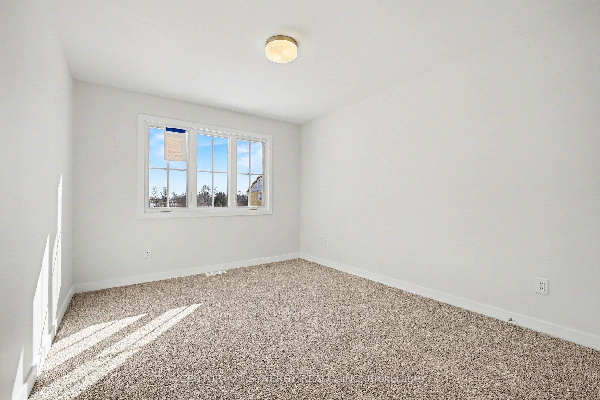 21 HELEN Street photo 19