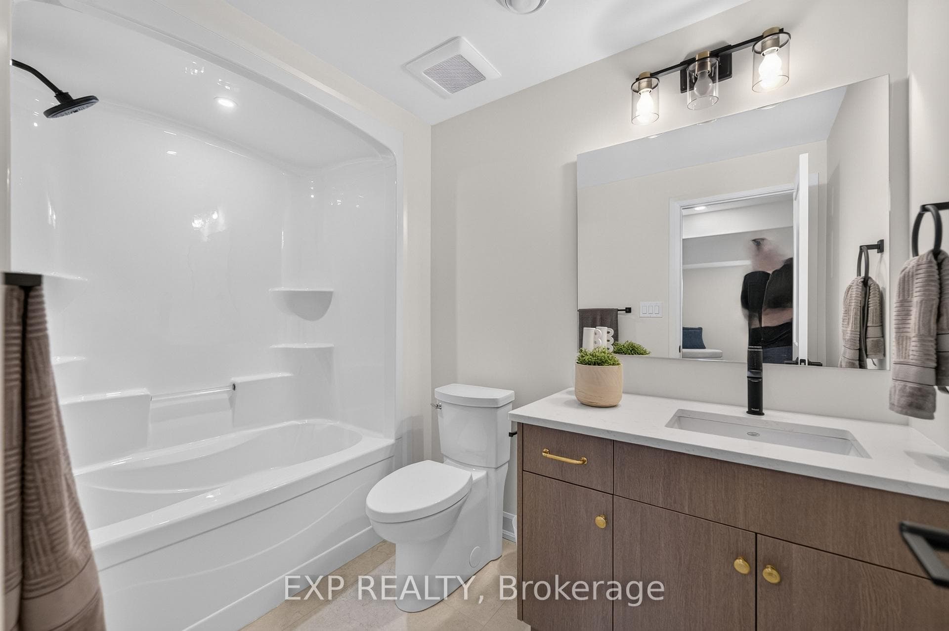 11 Stickles Street photo 29