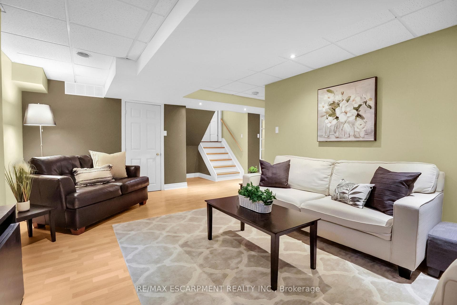 4 Ridgegate Place photo 31
