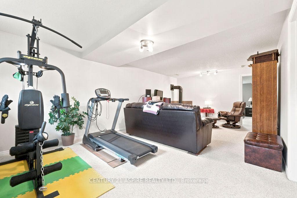 3 Highland Park Drive photo 28