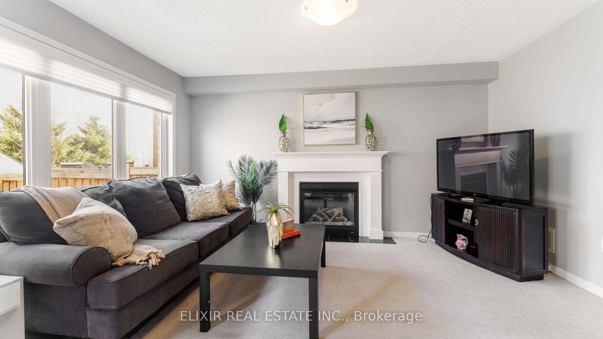 1029 Farmstead. Drive photo 13
