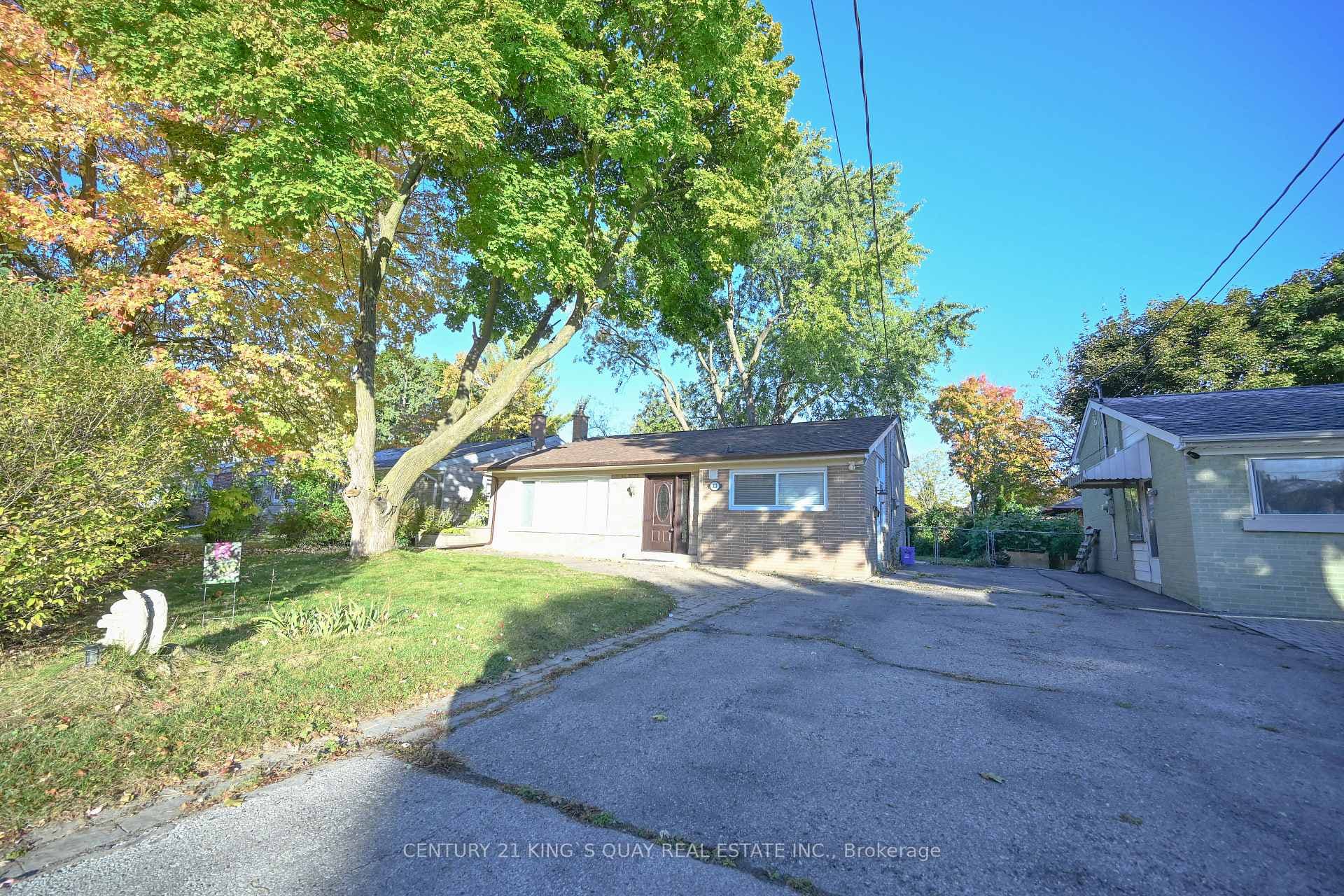 313 Paliser Crescent photo 18