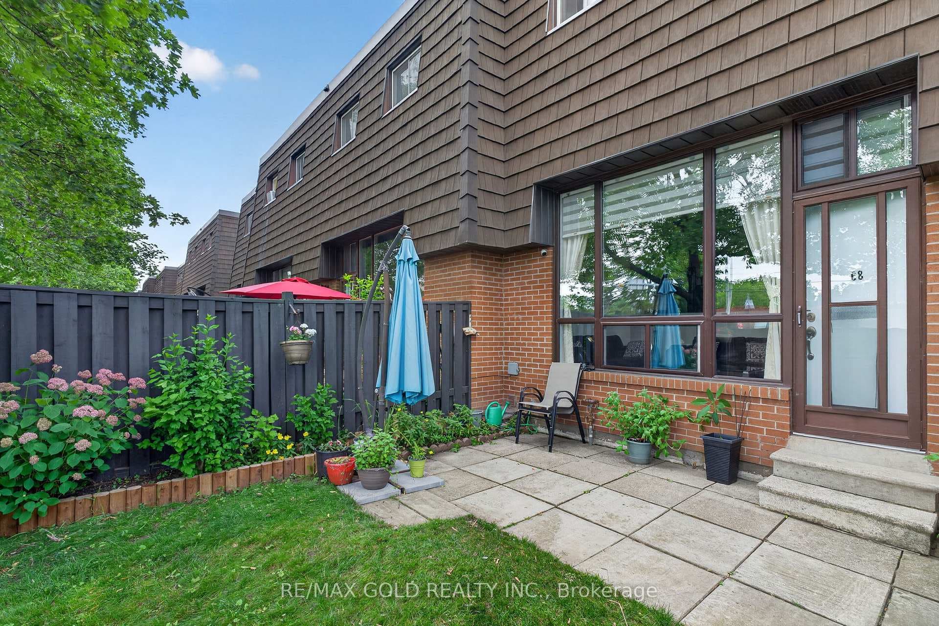 68 Darras Court photo 44