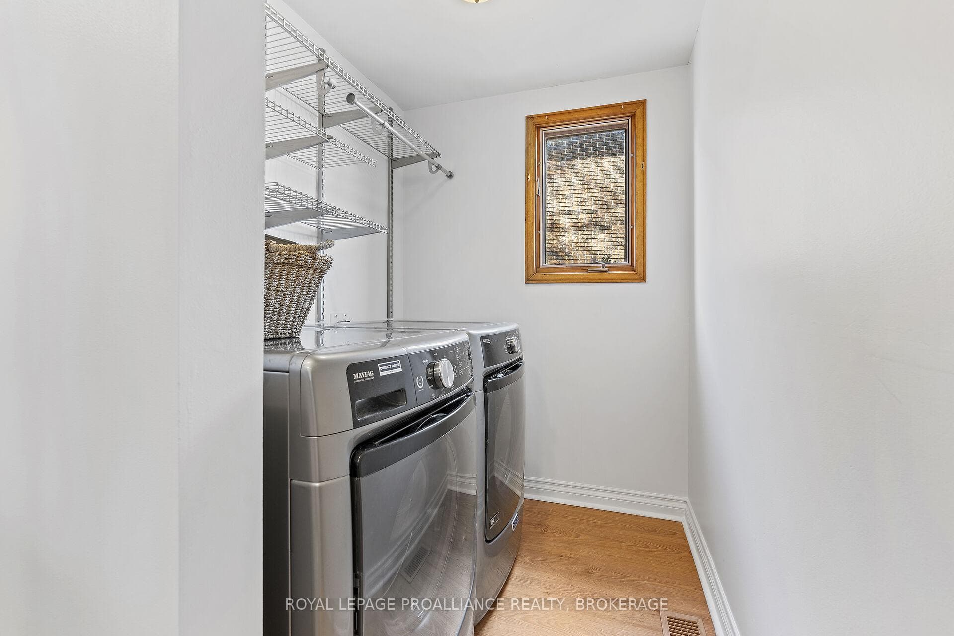 897 Lancaster Drive photo 25