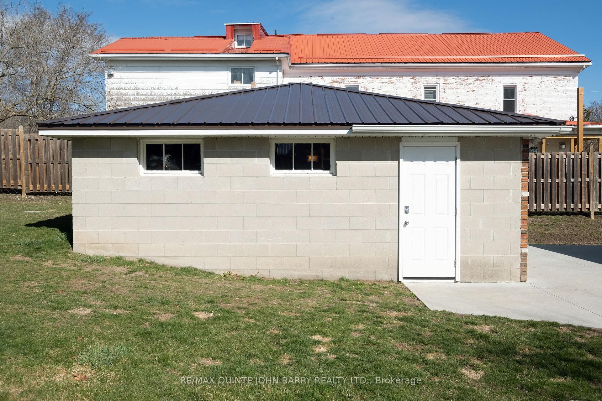 37 Scott Avenue photo 37