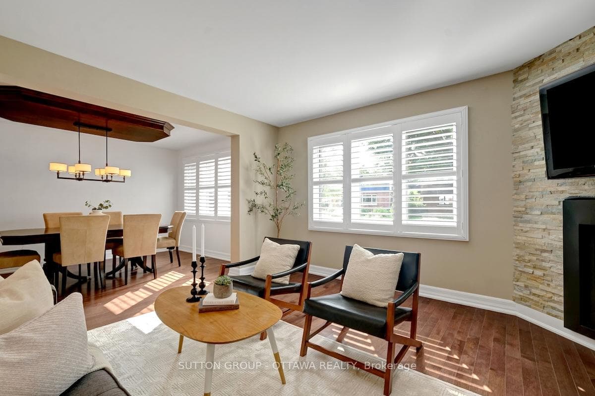 680 Weston Drive photo 10
