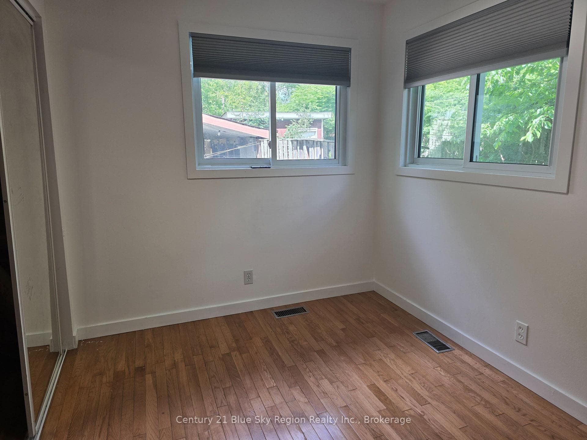 367 Princess Street photo 24