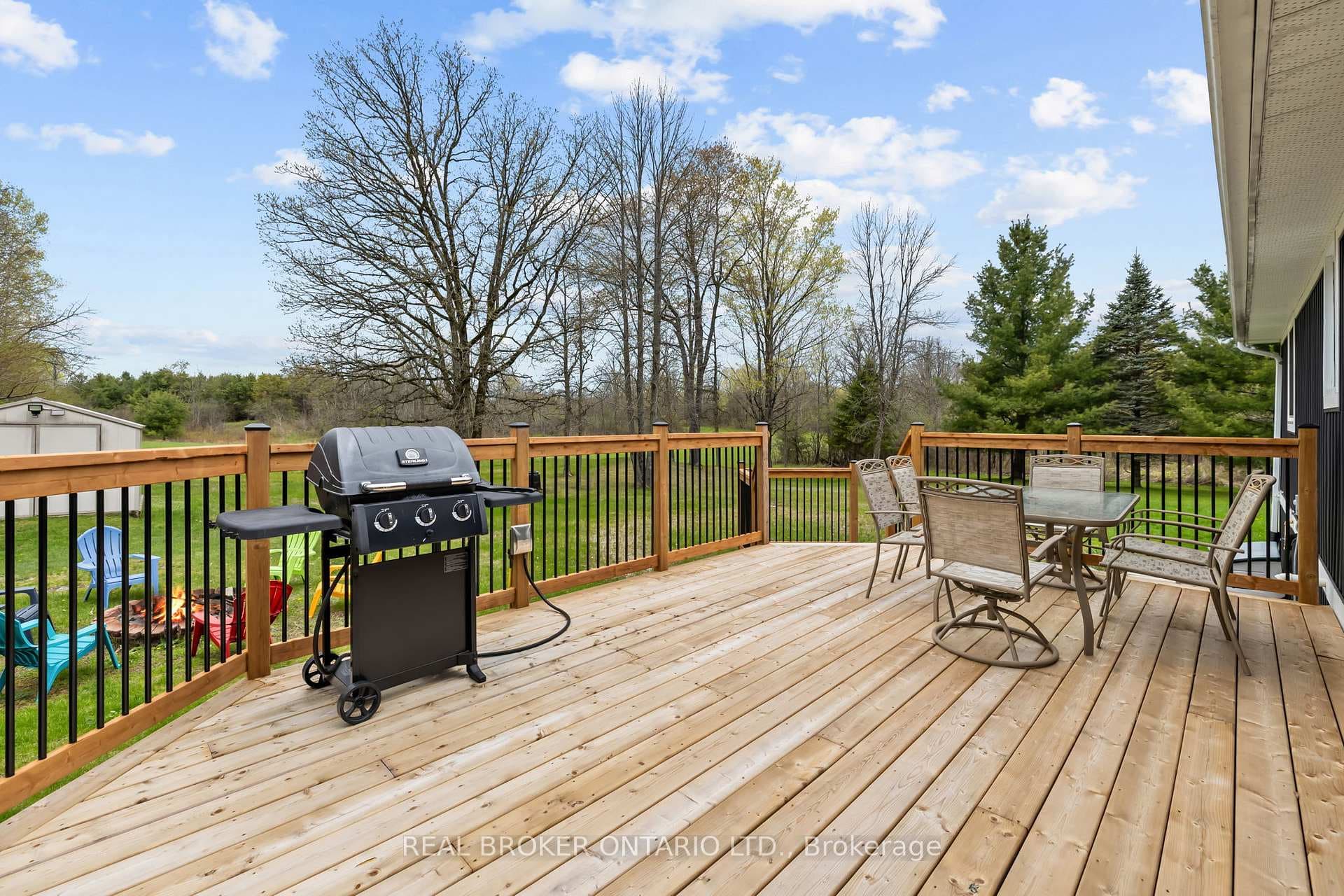 Off kitchen new deck