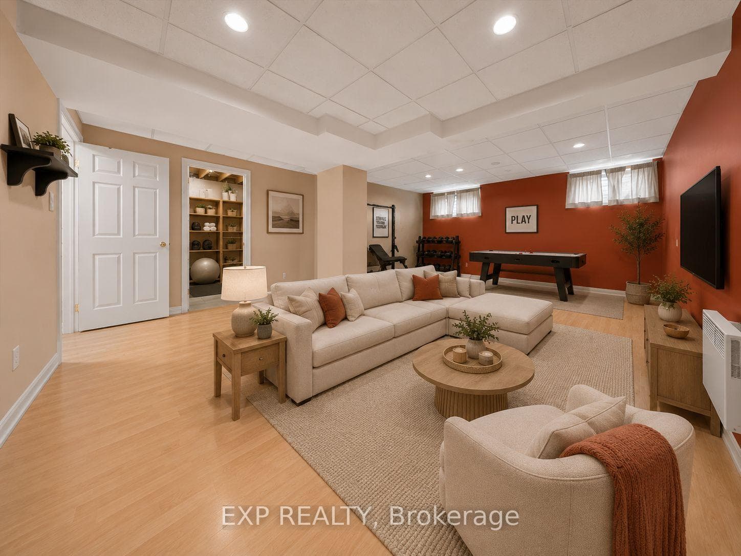 851 Beauregard Crescent photo 34