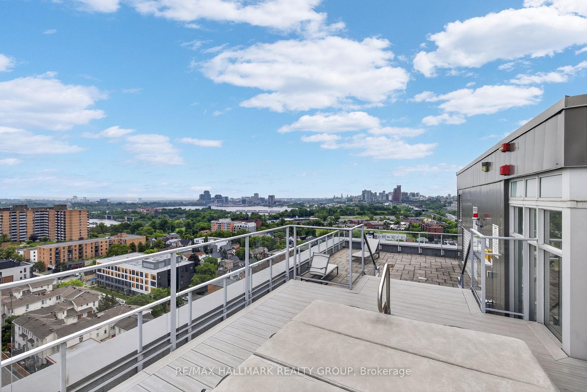 201 Parkdale Avenue Unit 1001 photo 29