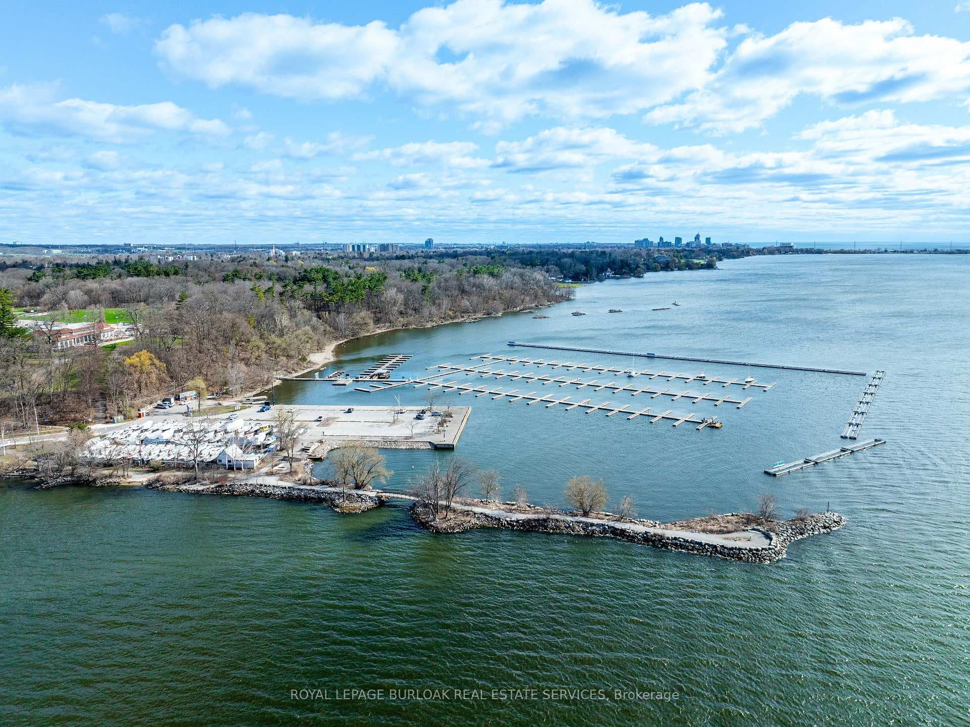 800 Lasalle Park Road photo 15