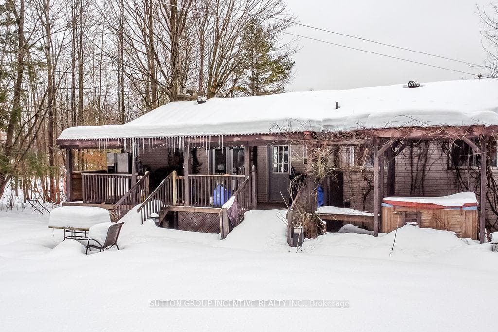 195 Bayview Avenue photo 9