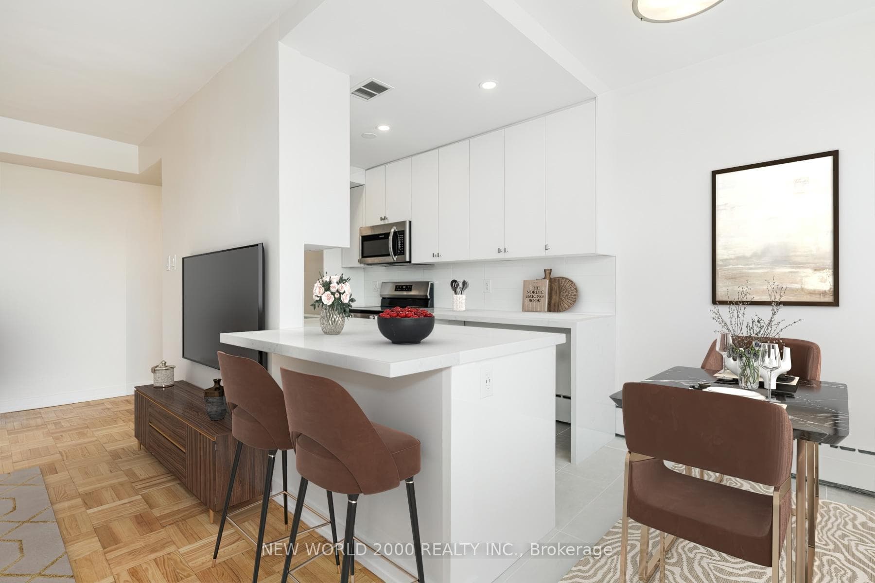 1220 Bayview Avenue Unit 607 photo 1