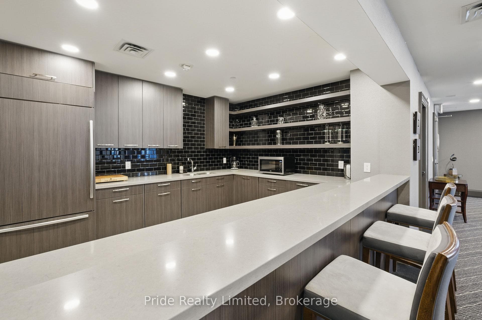11 Bronte Road Unit 210 photo 44