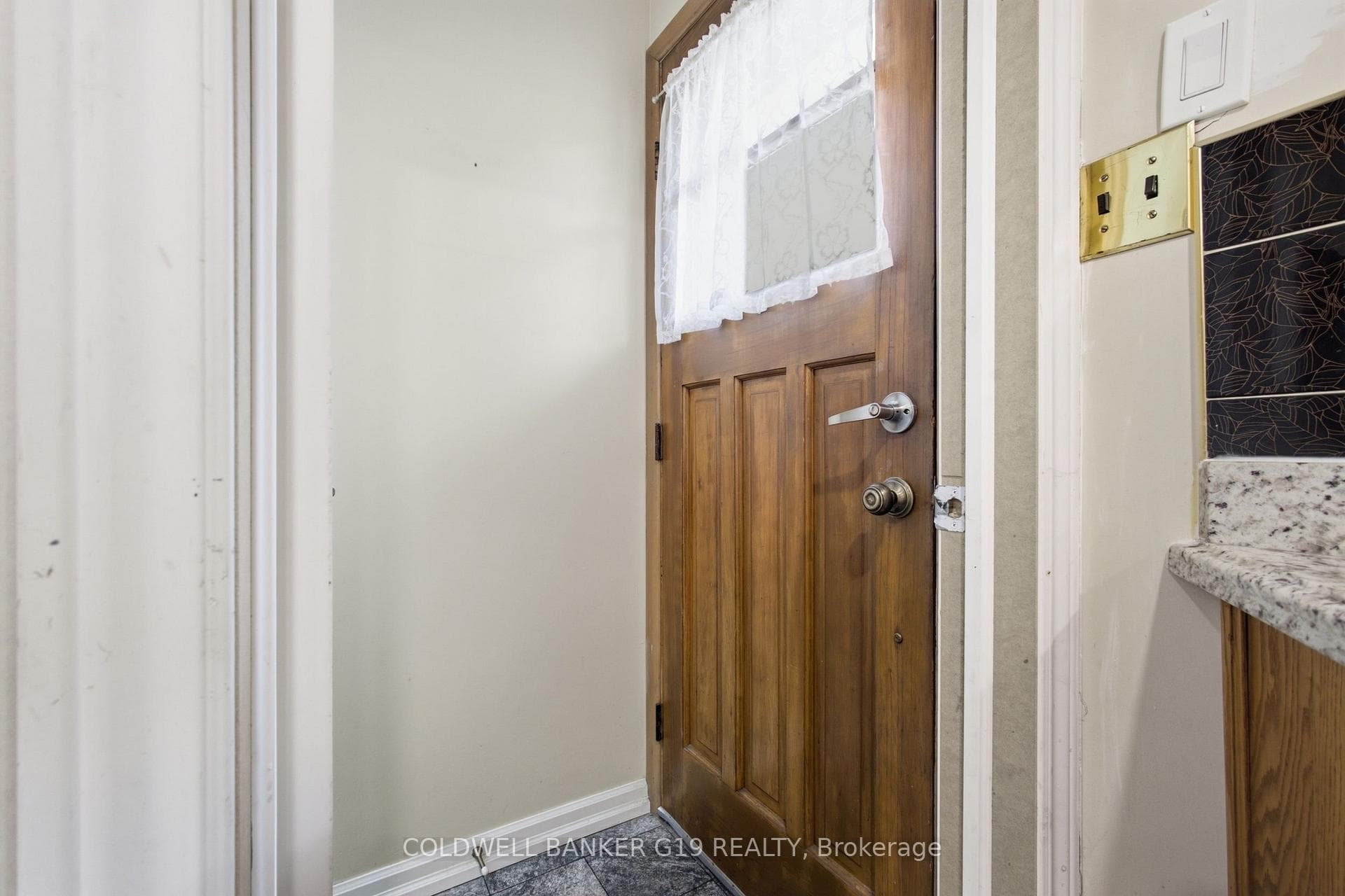 360 Blair Road photo 15