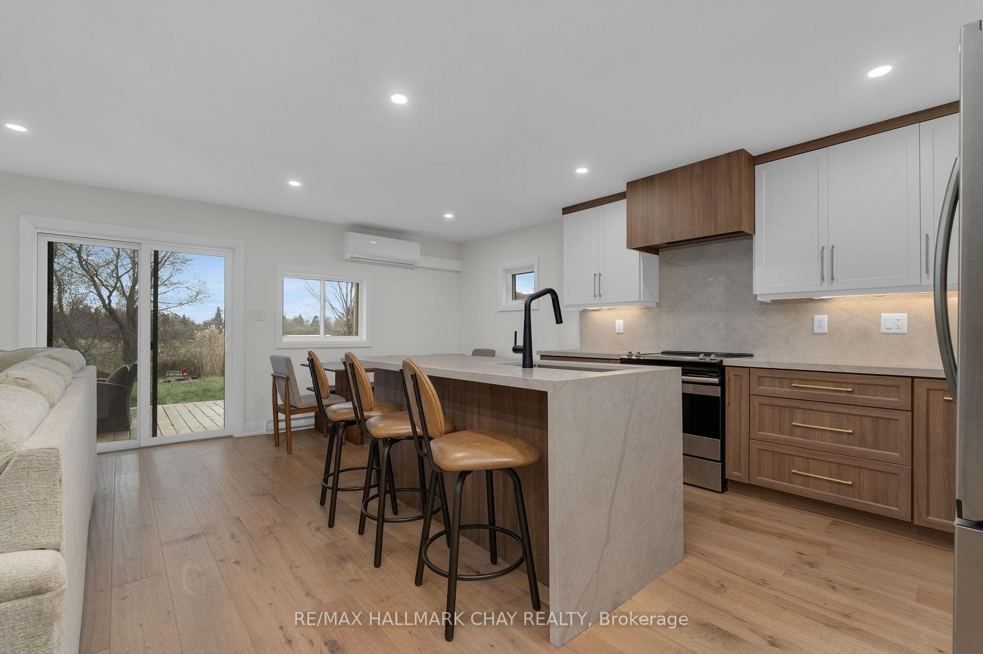 4173 Fountain Drive photo 8