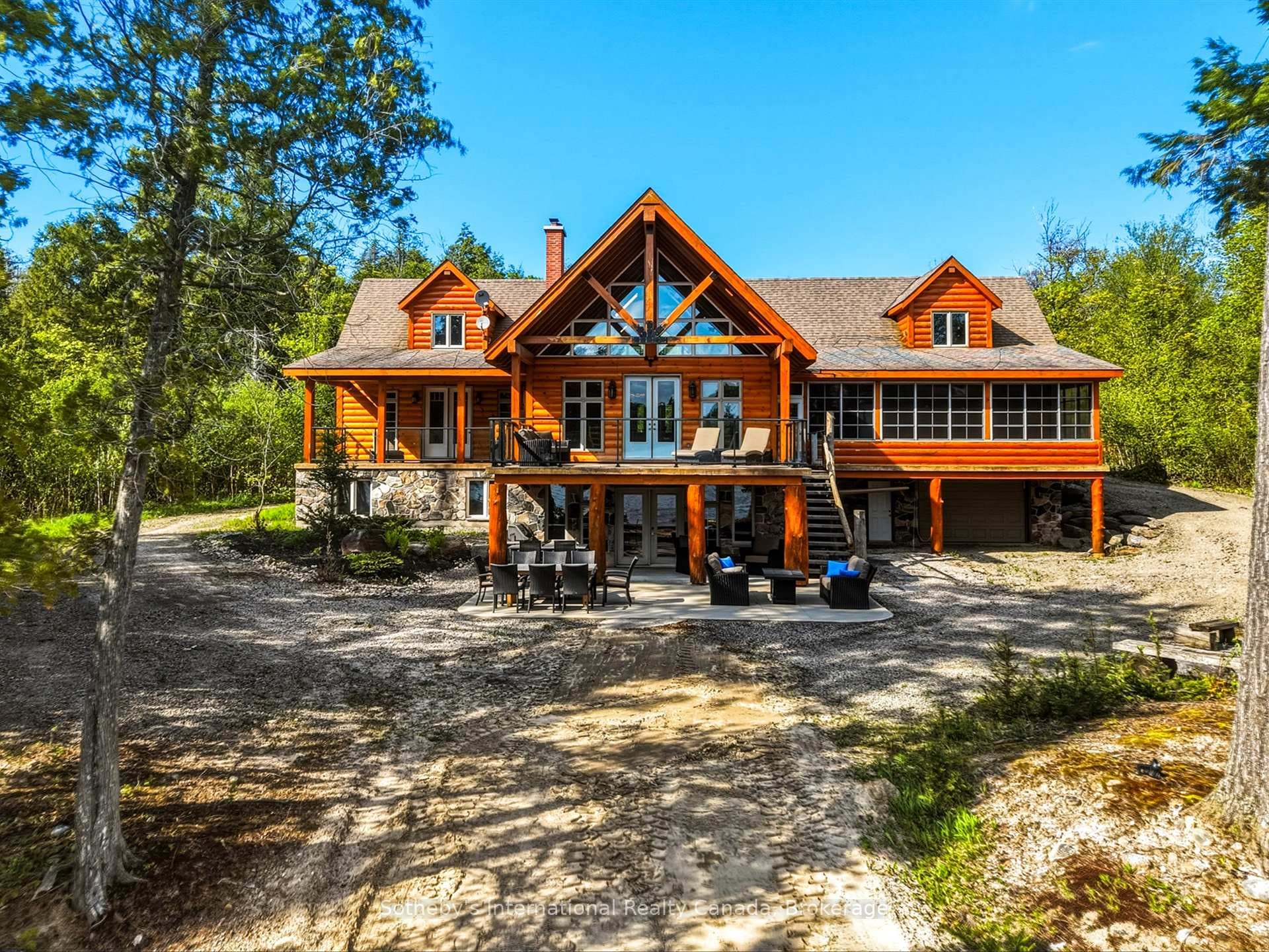 2889 Ahmic Lake Road photo 3