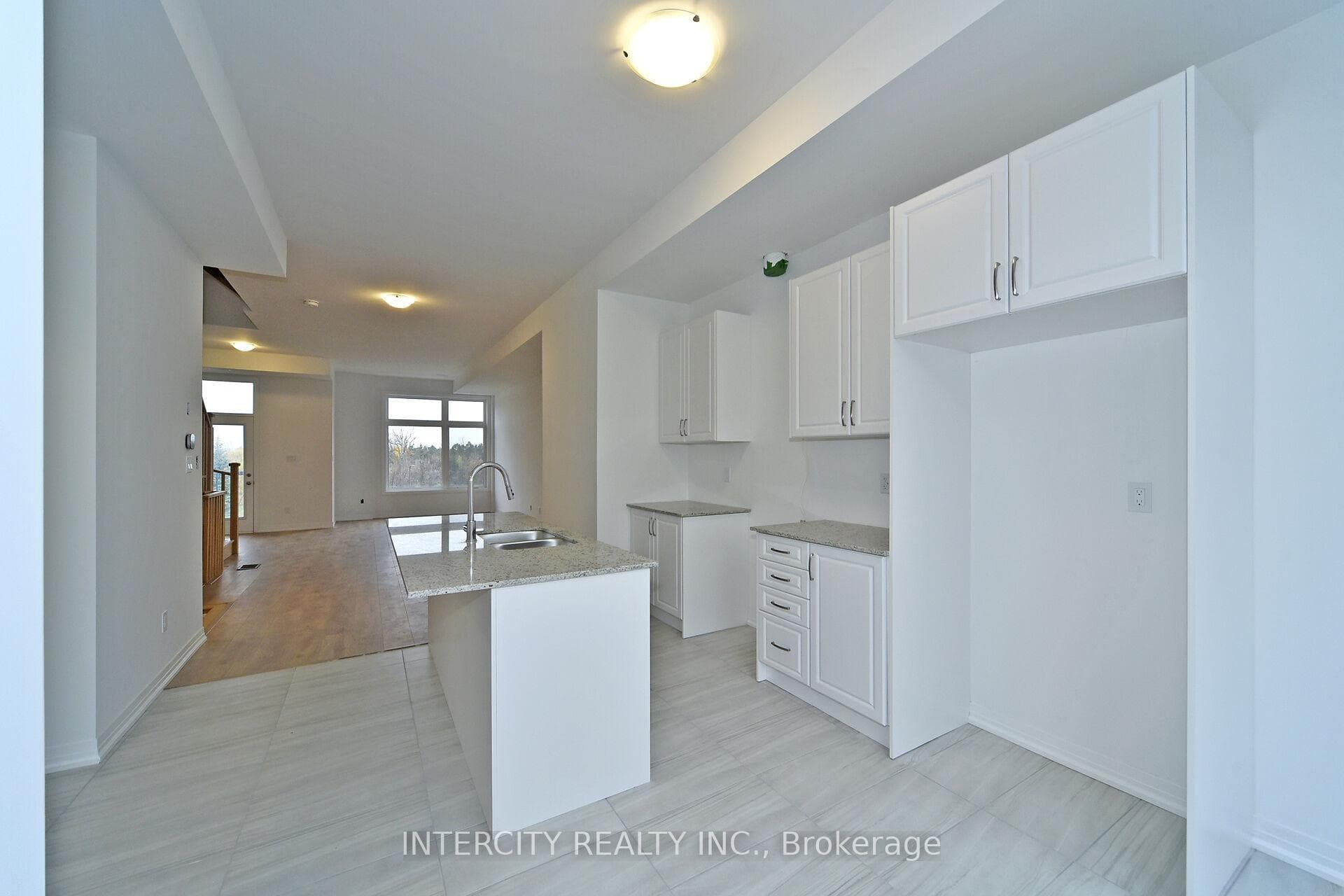147 Markland Street photo 17
