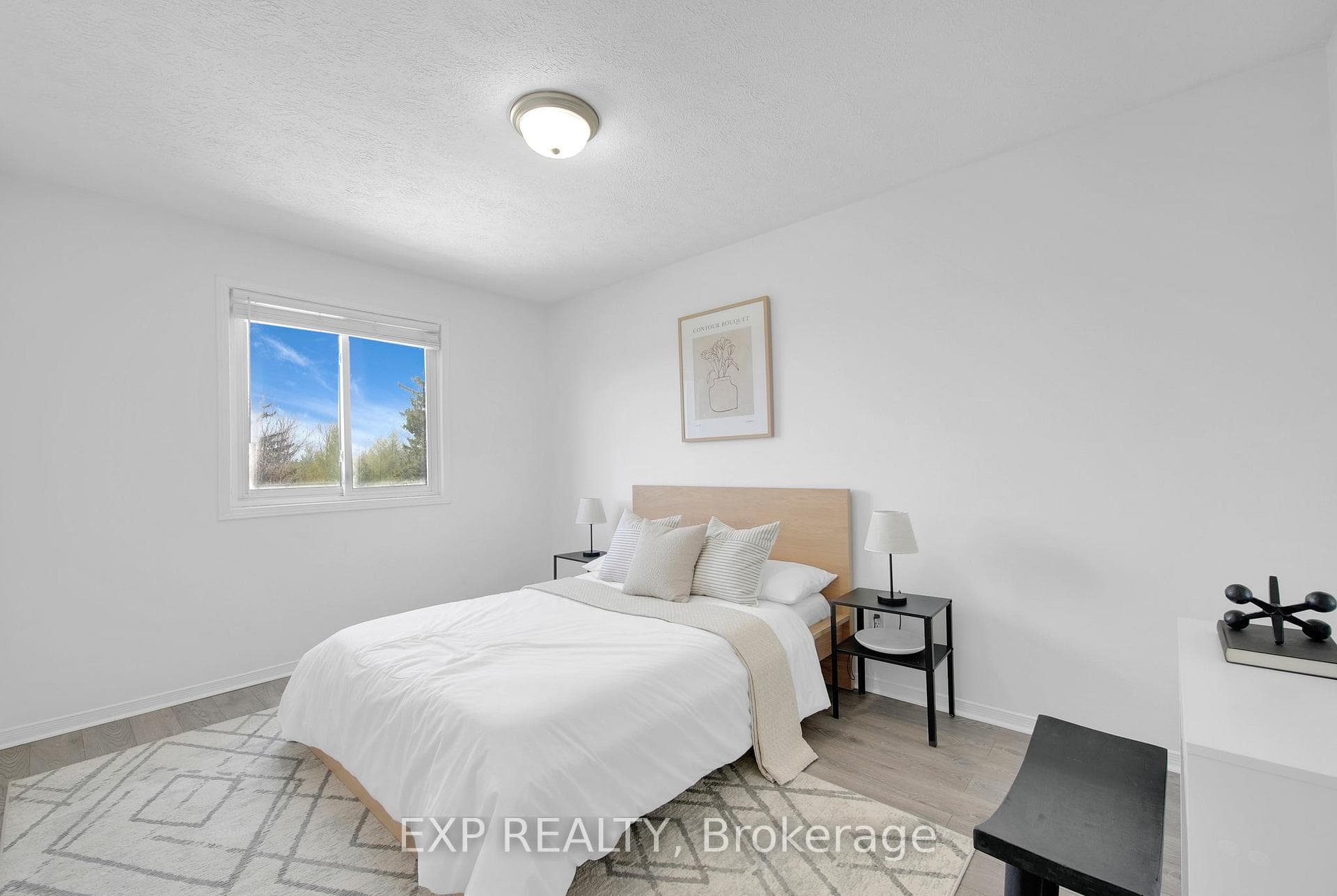 77 Clarke Street photo 22