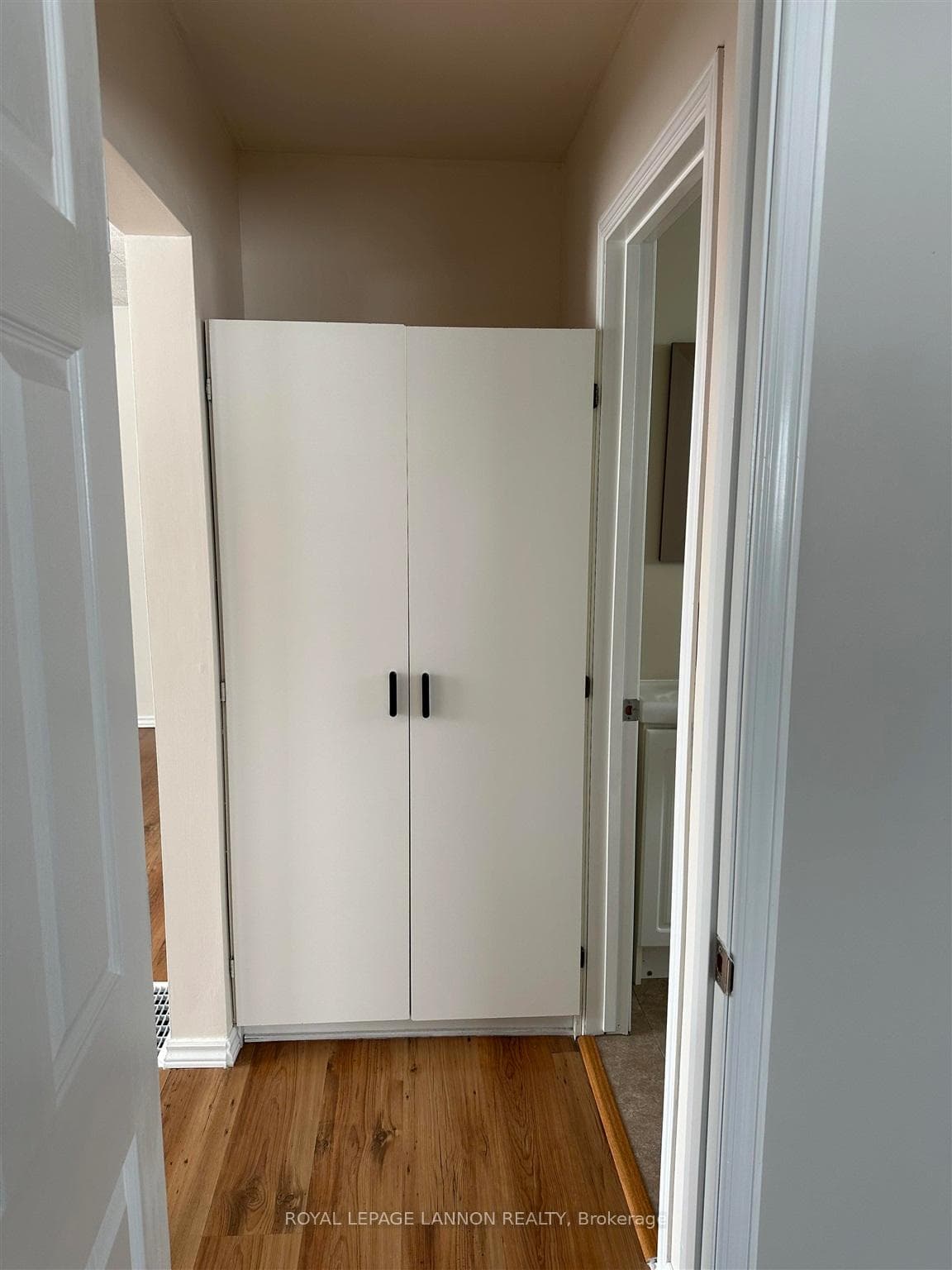 309 Ball Park Crescent photo 8