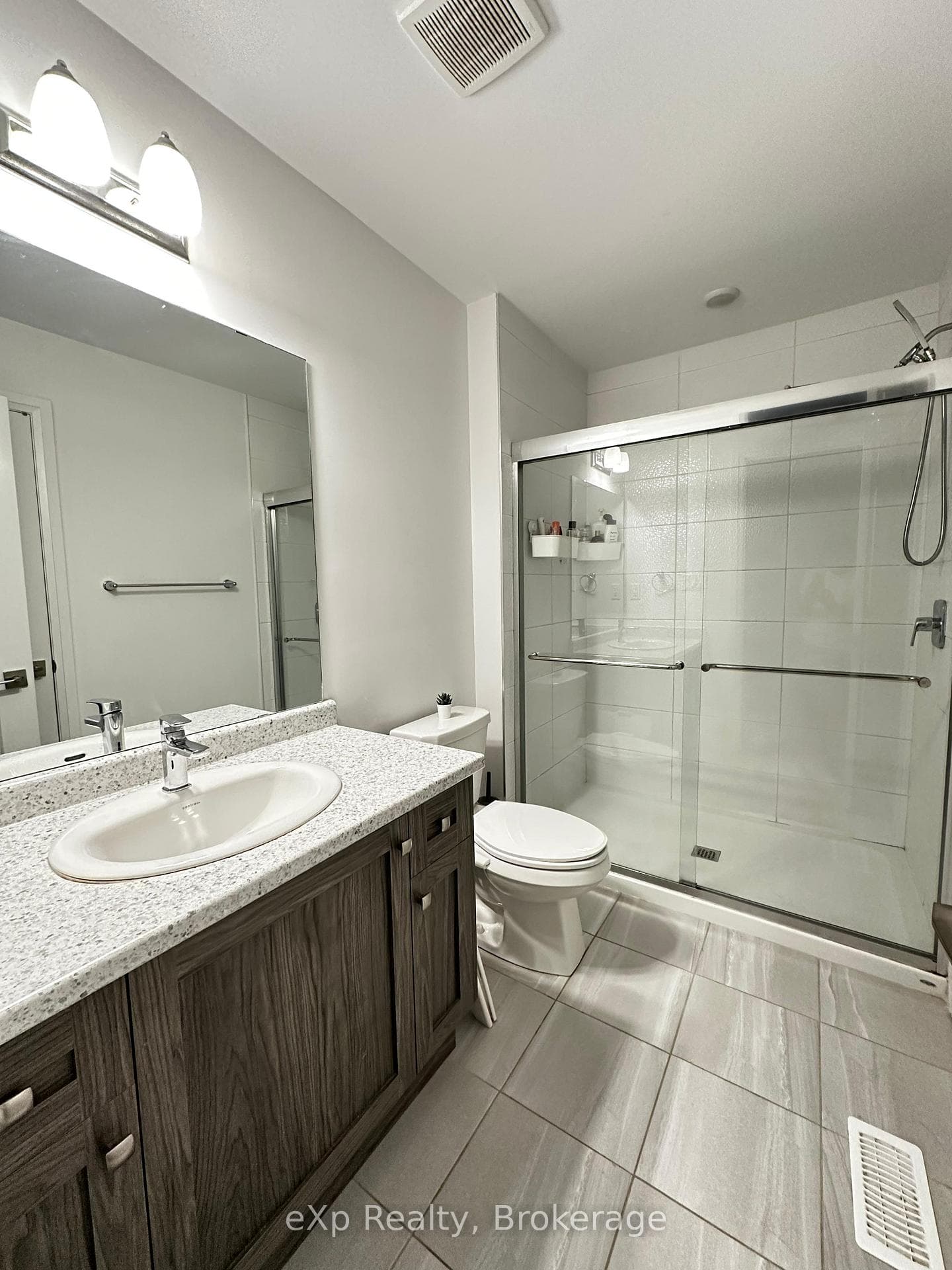 575 Woodward Avenue Unit 63 photo 16