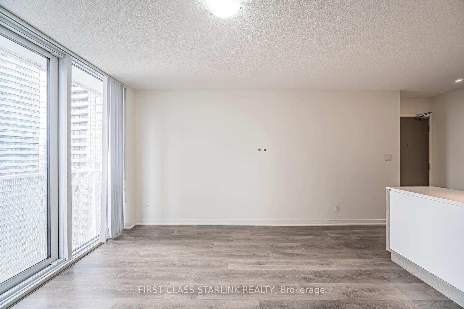 100 Harbour Street Unit 2801 photo 8