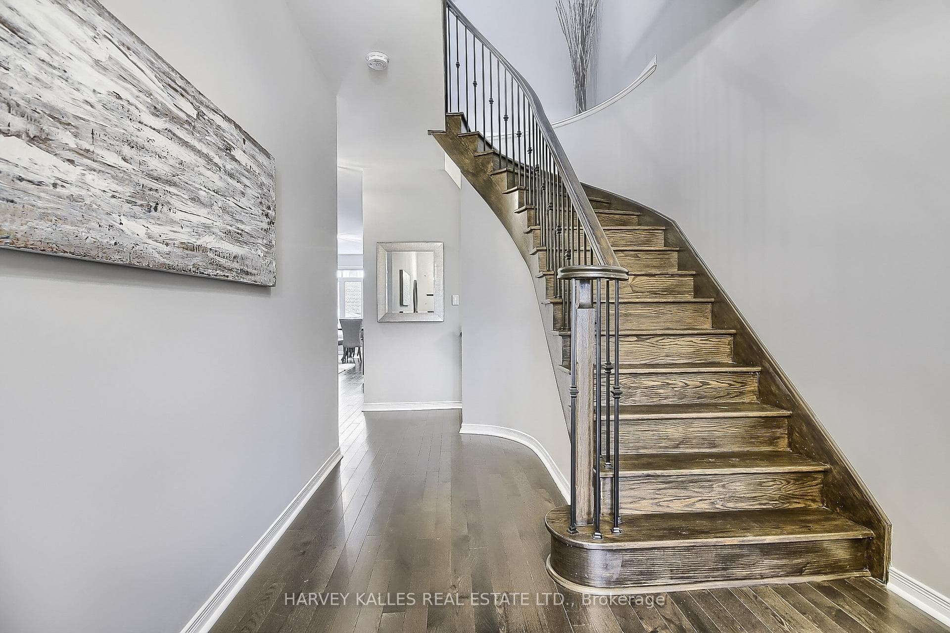 73 Algeo Way photo 4