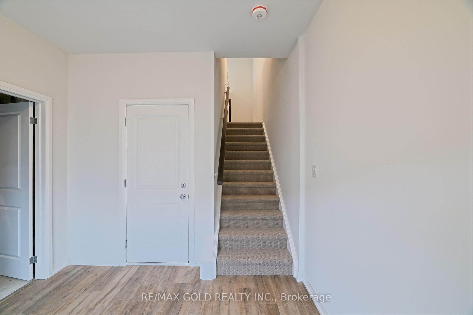 155 Equestrian Way Unit 114 photo 5