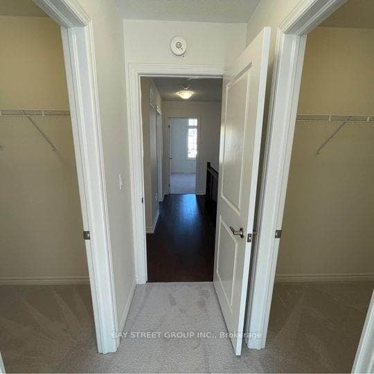 110 Laing Drive photo 20