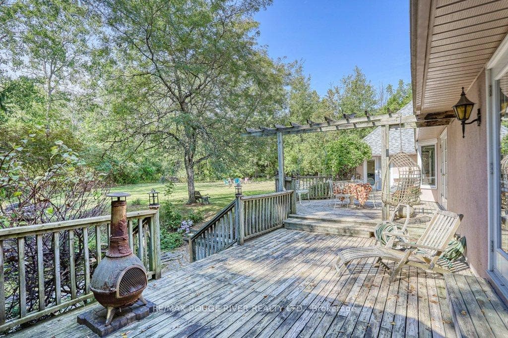 3440 Greenwood Road photo 28