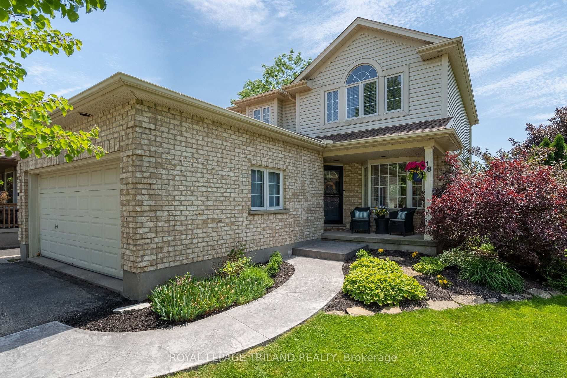 18 Sifton Drive photo 1
