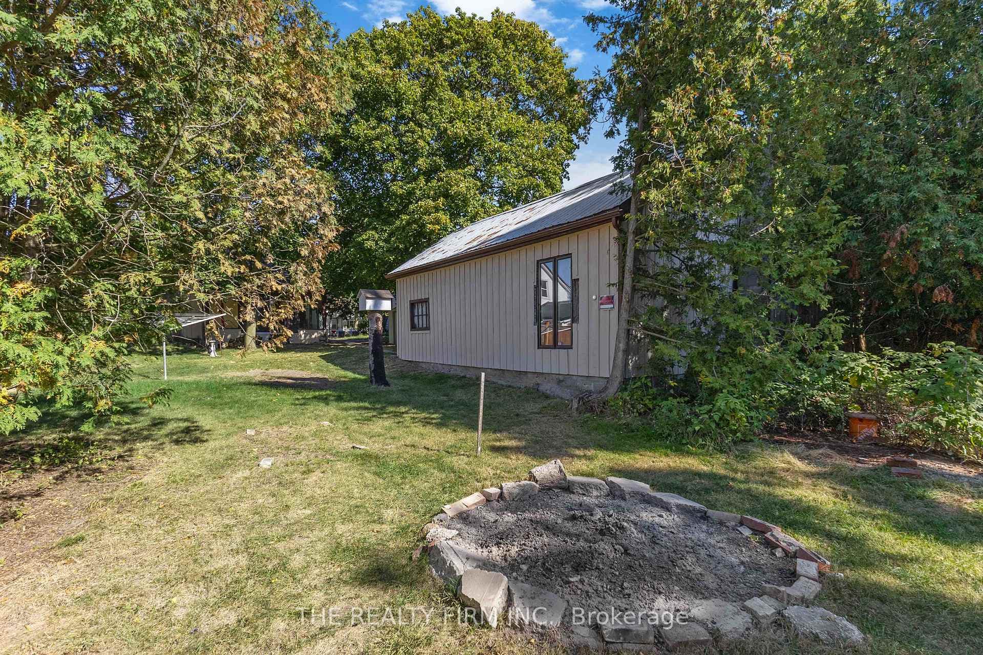 147 Princess Street photo 42
