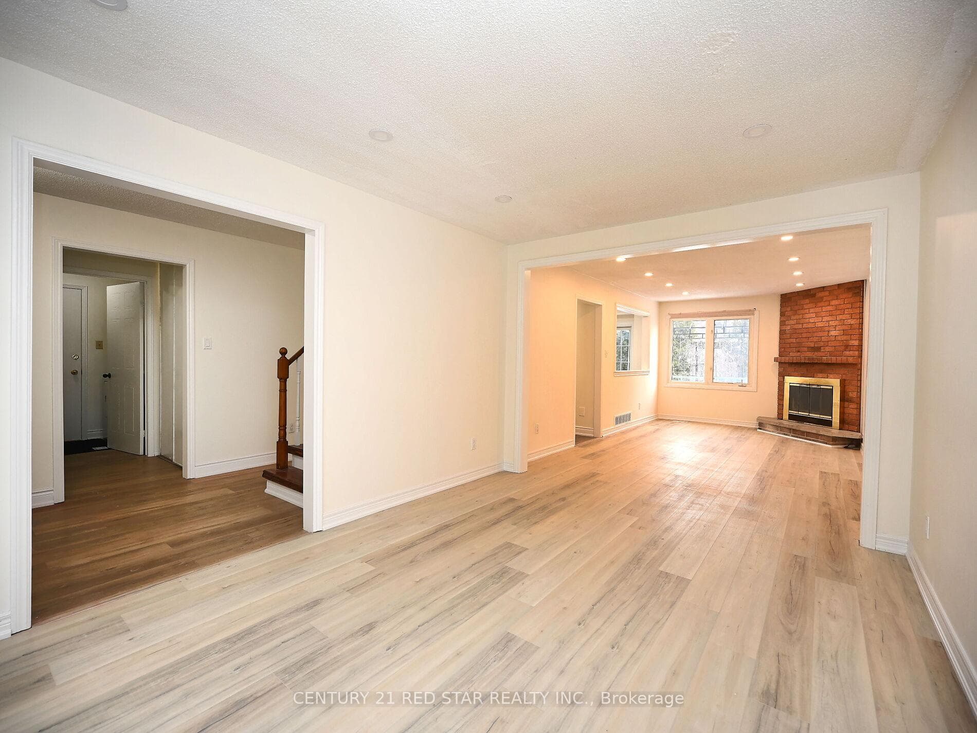 68 La France Road photo 7
