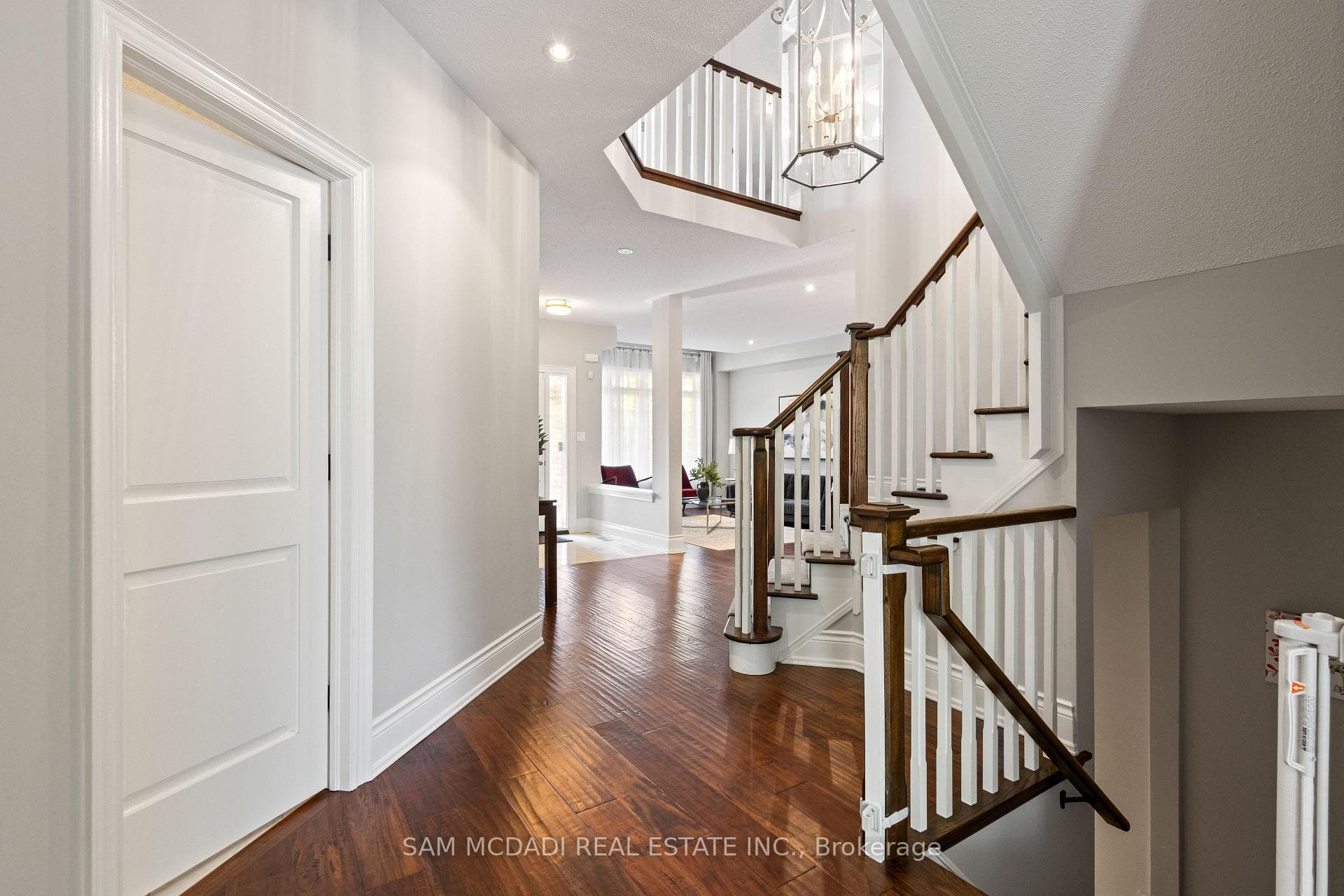 4173 Kane Crescent photo 9