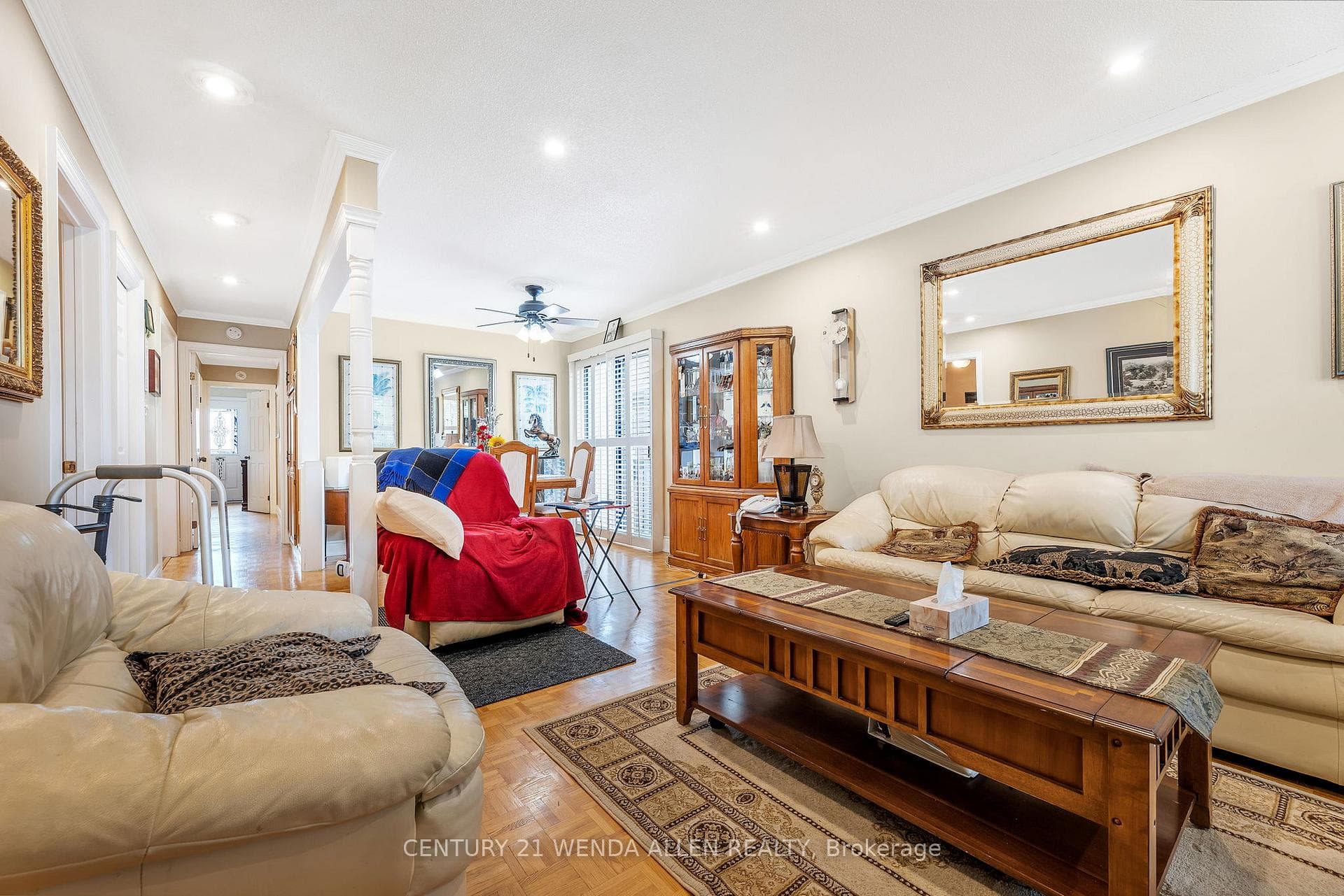 125 Ribblesdale Drive photo 4