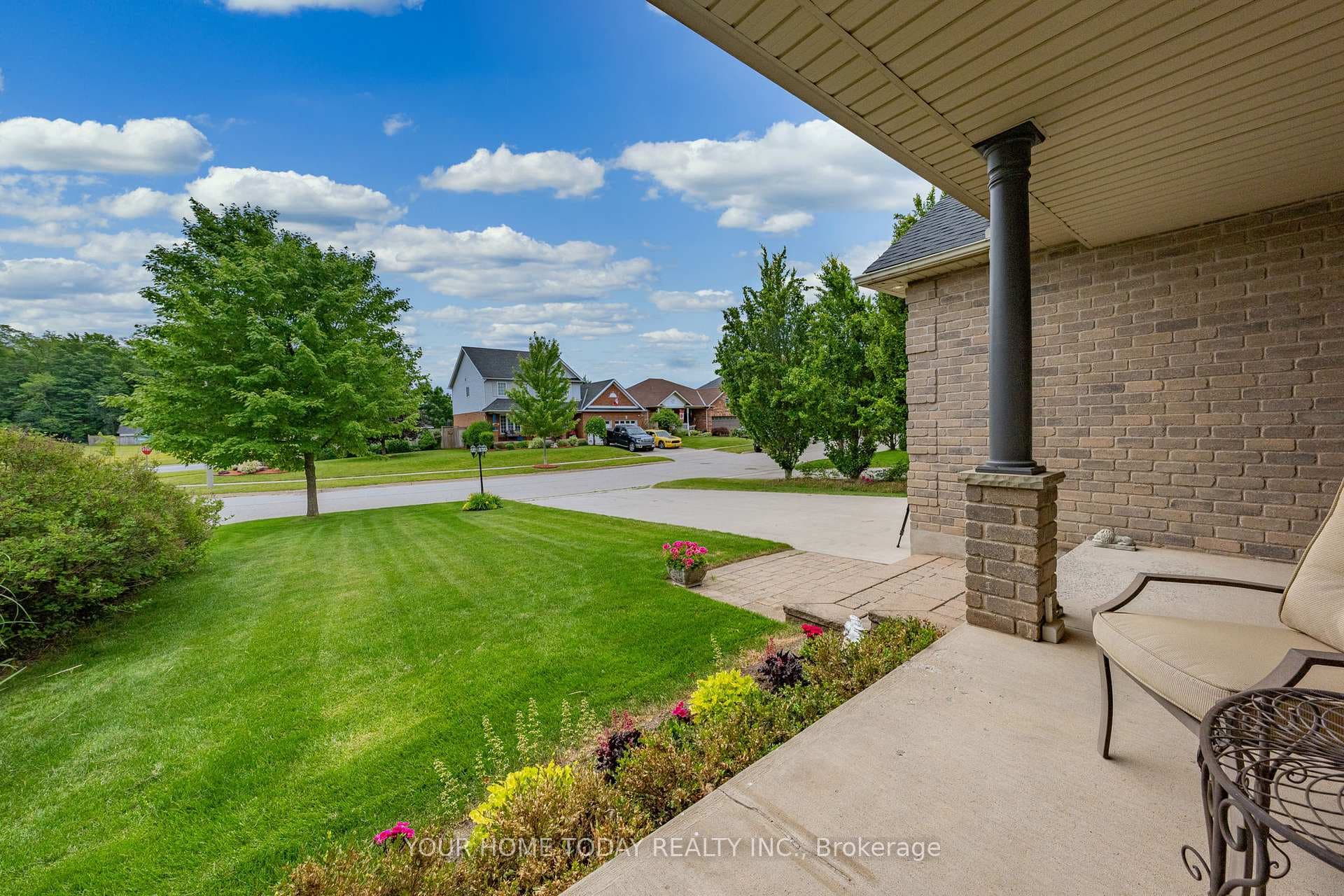 37 Dawkins Crescent photo 3