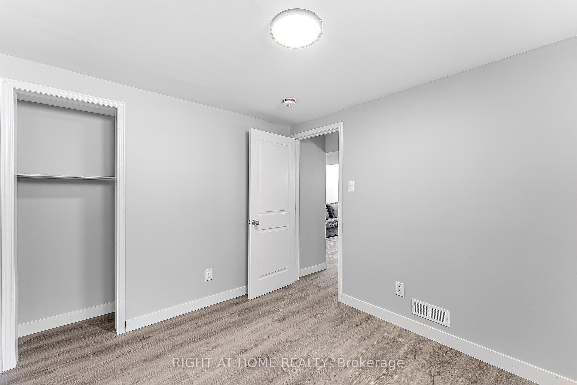 902 Kenzie Street Unit B photo 21
