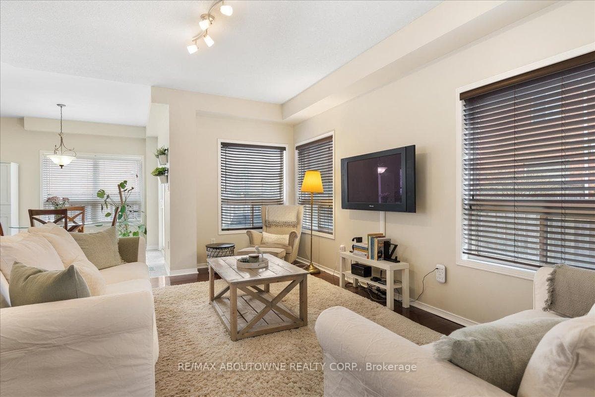 1004 Philbrook Drive photo 8