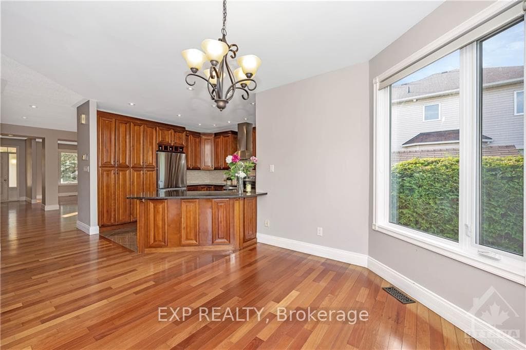 50 LAXFORD Drive photo 11