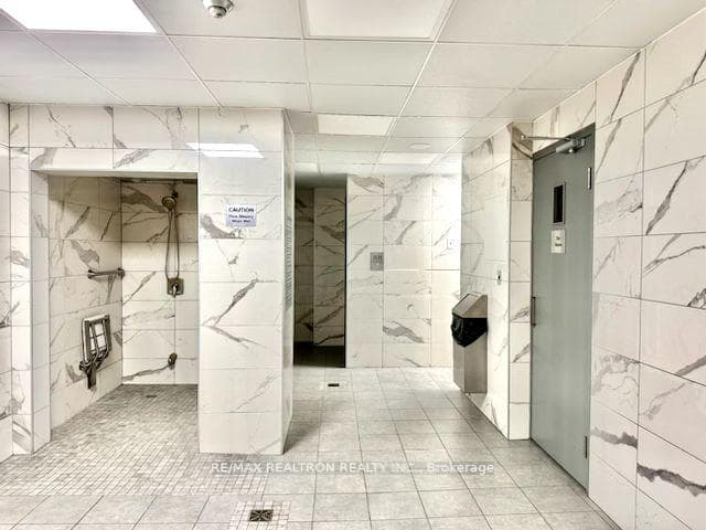 1101 Steeles Avenue Unit 105 photo 30