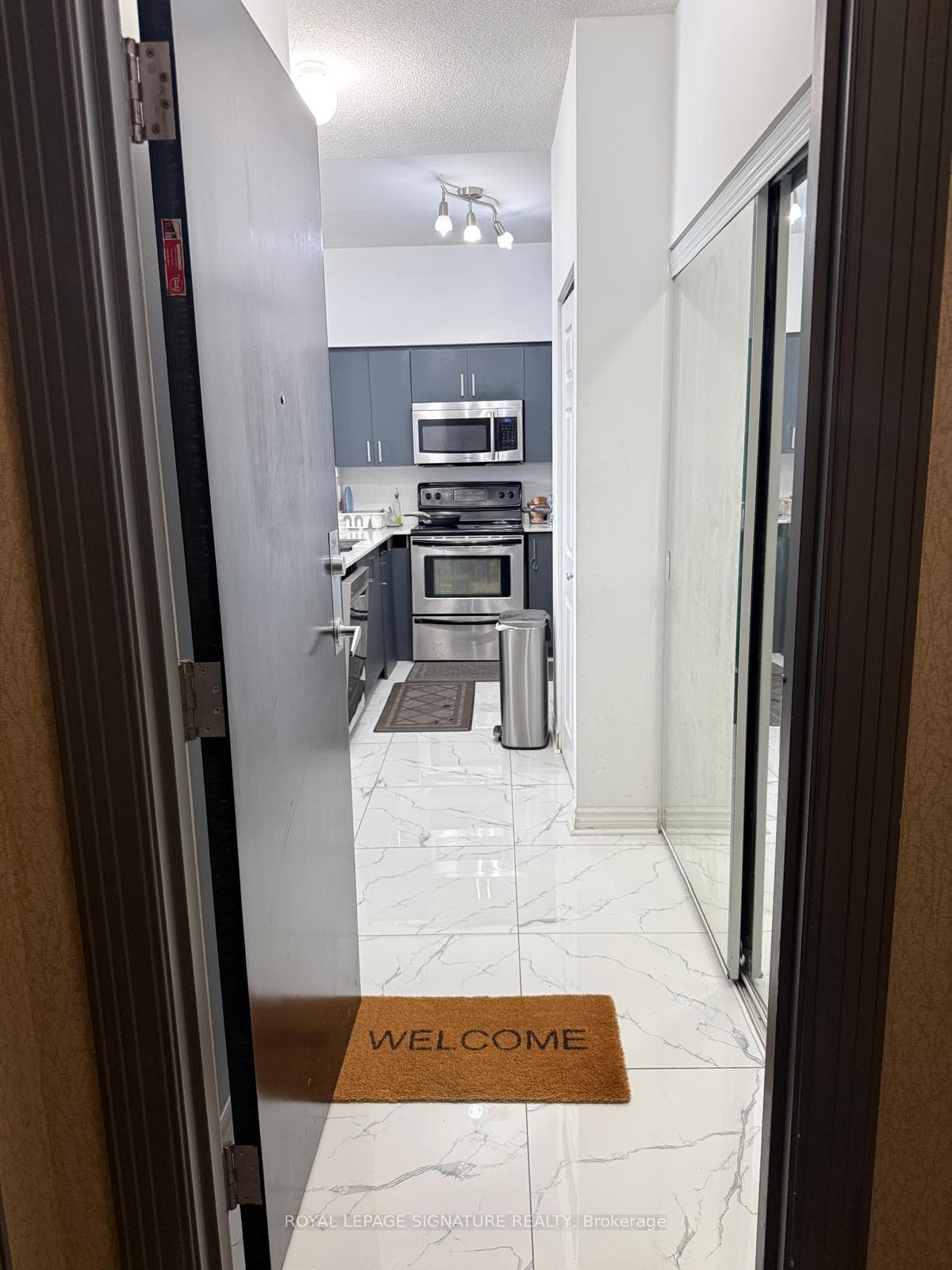 388 Prince of Wales Drive Unit 2506 photo 15