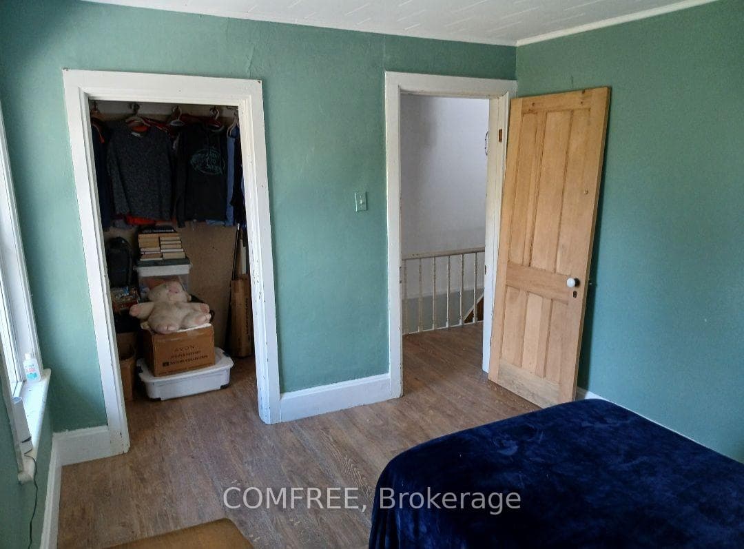2 Miller Street photo 18
