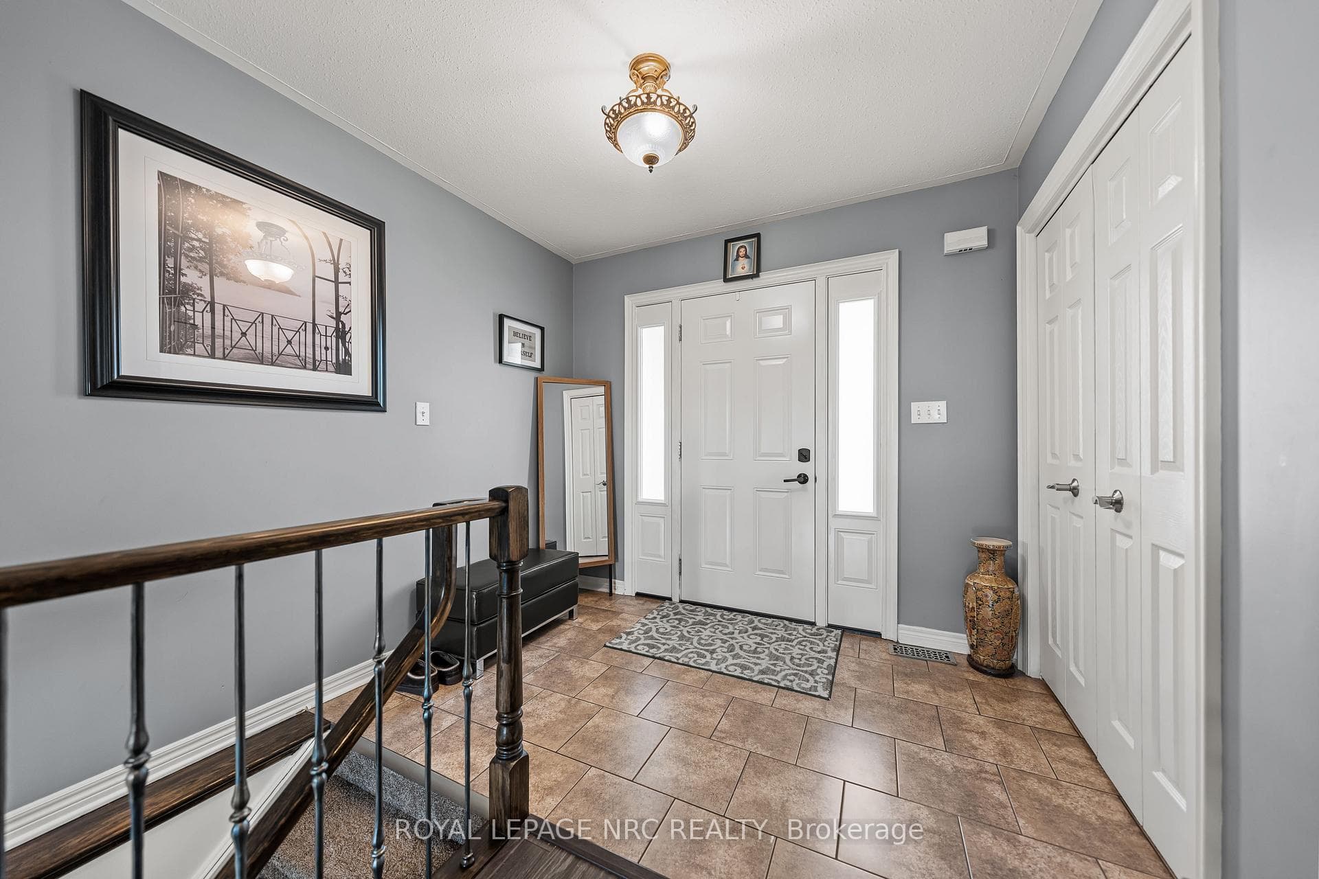 1052 Vansickle Road photo 6